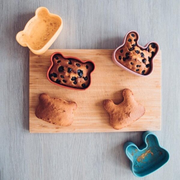 We Might Be Tiny - Silicone Bear Snackie®/ Kotak Makan Anak Snack Box - Image 3