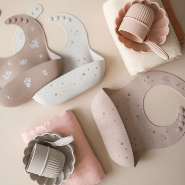 Mellow Silicone Bib - Shooting Star / Celemek Makan Bayi - Image 5